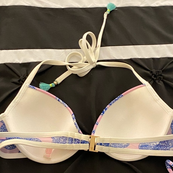 Victoria’s Secret Bikini. 34B  top x-small bottoms - Picture 3 of 7